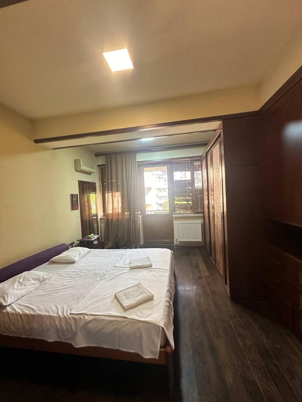 Hotel Costa 예레반 외부 사진
